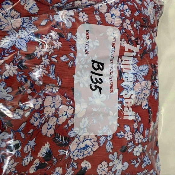 Chaps by Ralph Lauren women’s red bohemian floral 1/2 sleeves flowy festive top - Picture 7 of 7